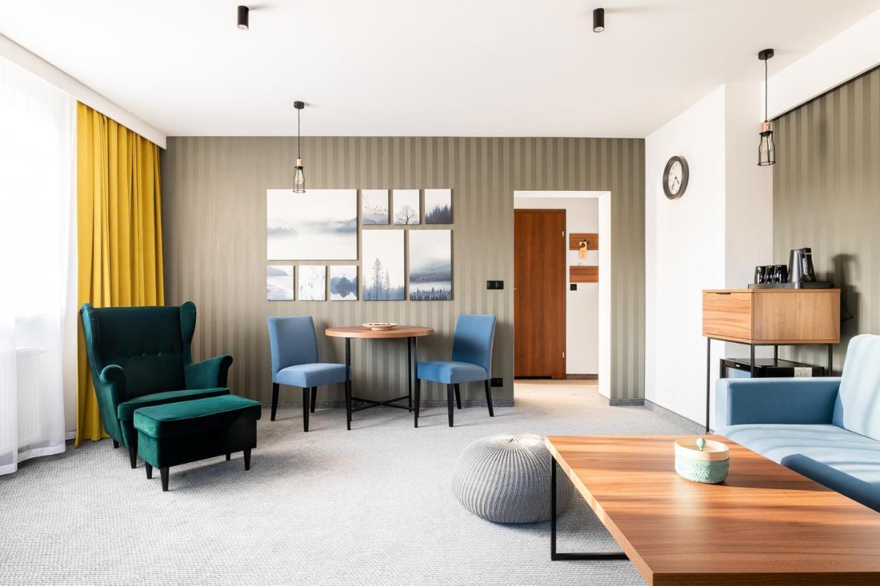 ויסלאו Hotel Vestina מראה חיצוני תמונה